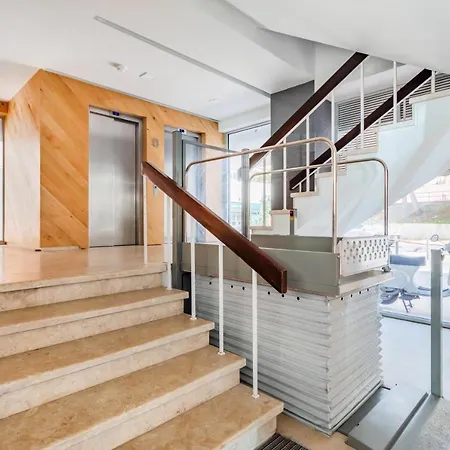 Estrela Modern Flat @ Infante Santo *